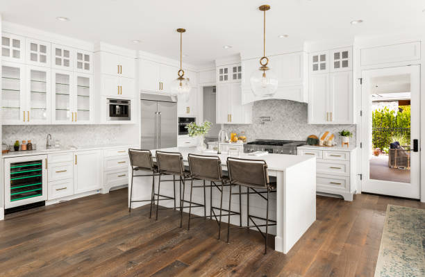 24/7 Emergency Cabinet Refacing experts in Centuria, WI
